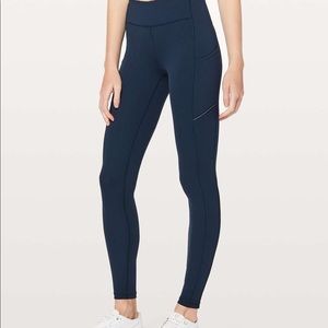 Lululemon Speed Up Tight Warp Tech Fleece 28" midnight navy only worn once